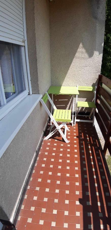 Rosy Apartman Apartment Вонярквашеги Екстериор снимка