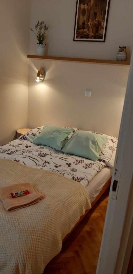 Rosy Apartman Apartment Вонярквашеги Екстериор снимка
